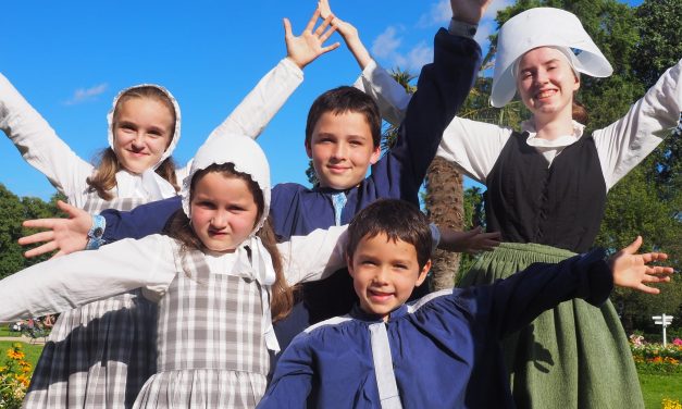 À nouveau spectacle, nouveau nom !