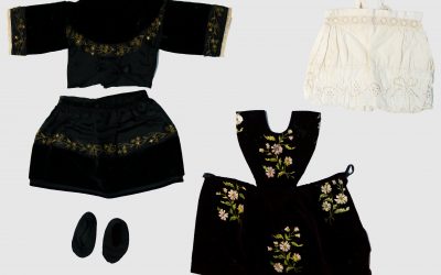 Une tenue de poupée… du pays de Lorient !